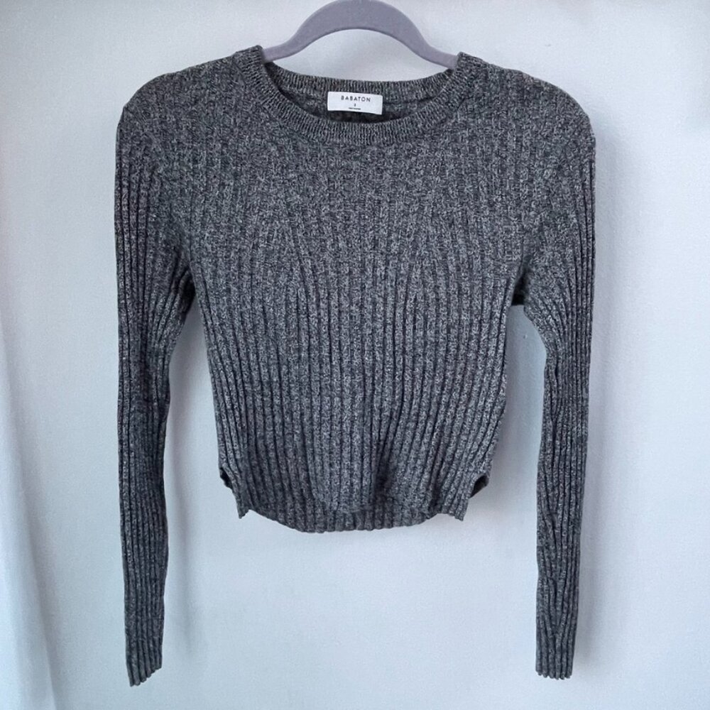 Aritzia Babaton long sleeve knit crop sweater grey/white size S